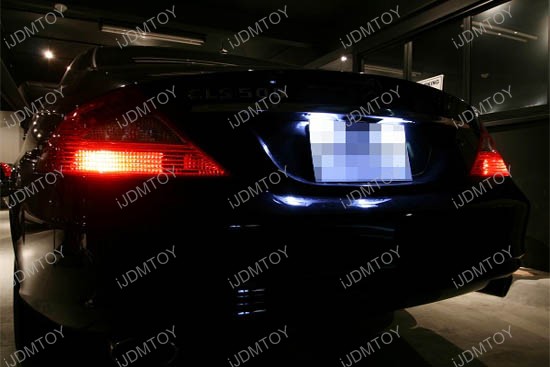 Mercedes - Benz - CLS - license - plate - lights - 2
